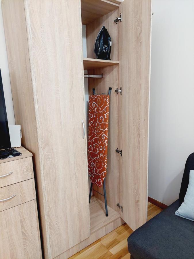 Apartman MILURO Apartment Subotica Bagian luar foto